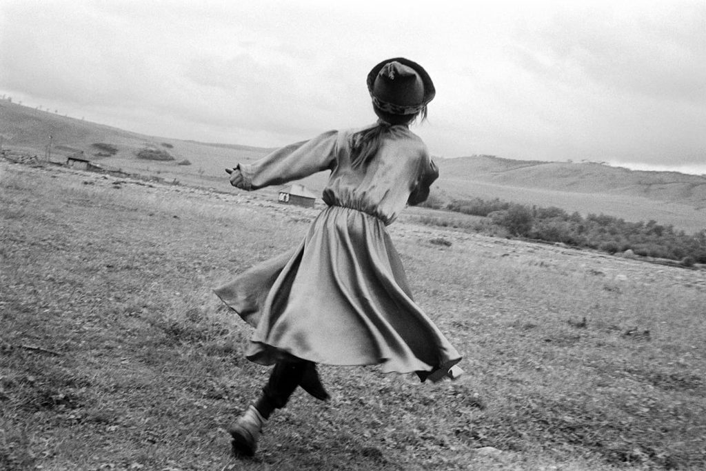 Claudine Doury, La Petite Vera, lac Baïkal, Sibérie, 1998